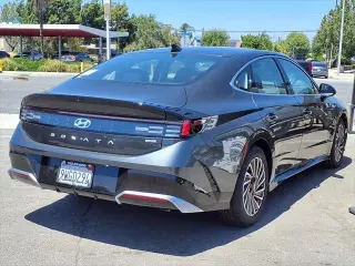 Hyundai SONATA Hybrid 2026 SEL 4dr Sedan