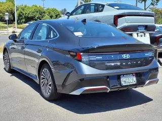 Hyundai SONATA Hybrid 2026 SEL 4dr Sedan