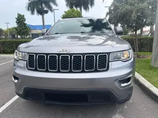 Jeep Grand Cherokee 2020 4x2 Laredo 4dr SUV