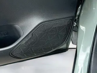 Toyota RAV4 2023 XLE Premium 4dr SUV