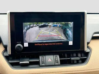 Toyota RAV4 2023 XLE Premium 4dr SUV