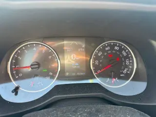 Toyota RAV4 2019 XLE Premium 4dr SUV