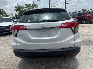 Honda HR-V 2021 LX 4dr Crossover