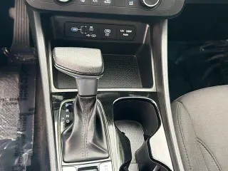Hyundai TUCSON 2025 SE 4dr SUV
