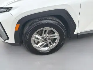 Hyundai TUCSON 2025 SE 4dr SUV