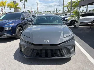 Toyota Camry 2025 SE 4dr Sedan