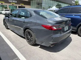 Toyota Camry 2025 SE 4dr Sedan
