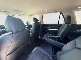 Honda Pilot 2024 AWD EX-L 4dr SUV w/Rear Captain's Chairs