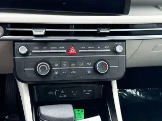 Hyundai TUCSON 2025 SE 4dr SUV
