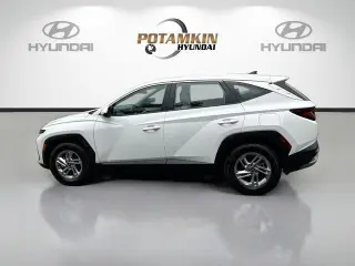 Hyundai TUCSON 2025 SE 4dr SUV