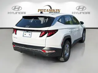 Hyundai TUCSON 2024 SE 4dr SUV