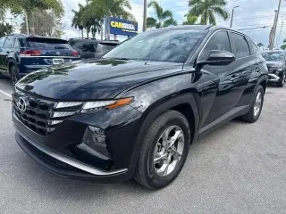 Hyundai TUCSON 2024 SE 4dr SUV