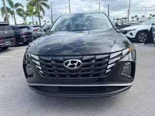 Hyundai TUCSON 2024 SE 4dr SUV