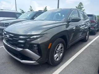 Hyundai TUCSON 2025 SE 4dr SUV