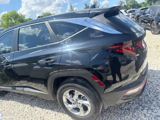 Hyundai TUCSON 2024 AWD SE 4dr SUV (midyear release)