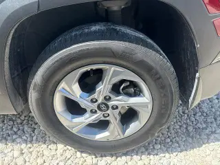 Hyundai TUCSON 2024 AWD SE 4dr SUV (midyear release)