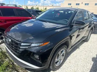 Hyundai TUCSON 2024 AWD SE 4dr SUV (midyear release)