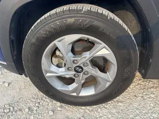 Hyundai TUCSON 2024 SEL 4dr SUV (midyear release)