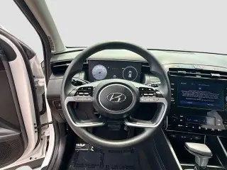 Hyundai TUCSON 2024 SEL 4dr SUV (midyear release)
