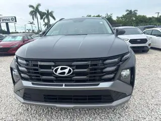 Hyundai TUCSON 2025 SEL 4dr SUV