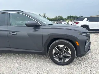 Hyundai TUCSON 2025 SEL 4dr SUV