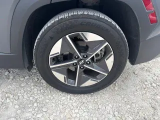 Hyundai TUCSON 2025 SEL 4dr SUV