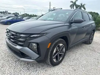 Hyundai TUCSON 2025 SEL 4dr SUV