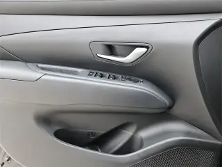 Hyundai TUCSON 2025 SEL 4dr SUV