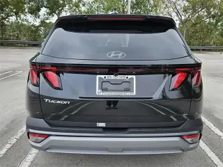Hyundai TUCSON 2025 SEL 4dr SUV
