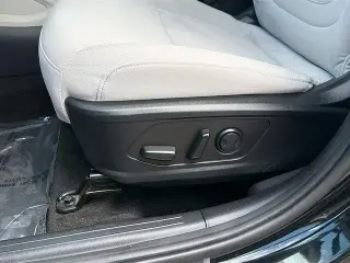 Hyundai TUCSON 2025 SEL 4dr SUV