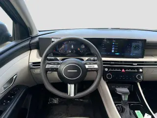 Hyundai TUCSON 2025 SEL 4dr SUV