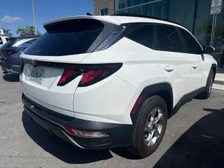 Hyundai TUCSON 2024 SEL 4dr SUV (midyear release)