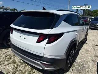 Hyundai TUCSON 2026 SEL 4dr SUV