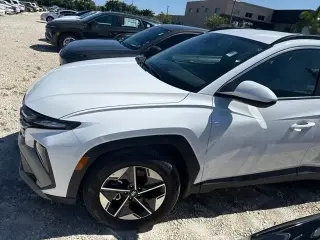 Hyundai TUCSON 2026 SEL 4dr SUV