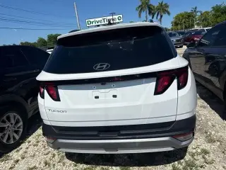 Hyundai TUCSON 2026 SEL 4dr SUV