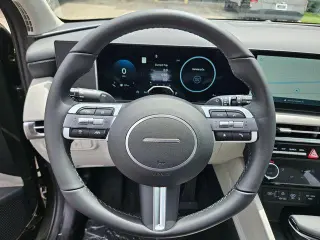 Hyundai TUCSON 2026 SEL Premium 4dr SUV