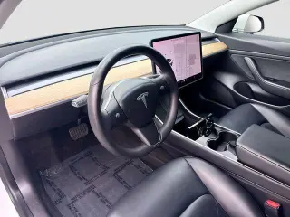 Tesla Model 3 2020 AWD Standard Range 4dr Fastback