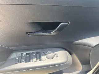 Hyundai KONA 2024 SEL 4dr Crossover