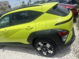 Hyundai KONA 2024 SEL 4dr Crossover