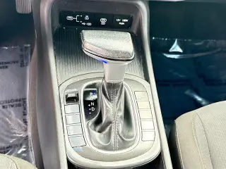 Hyundai KONA 2024 SEL 4dr Crossover