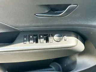 Hyundai KONA 2024 SEL 4dr Crossover