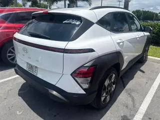 Hyundai KONA 2024 SEL 4dr Crossover