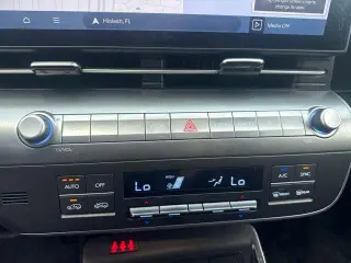 Hyundai KONA 2024 SEL 4dr Crossover