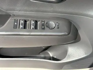 Hyundai KONA 2024 SEL 4dr Crossover