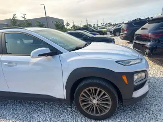 Hyundai KONA 2020 SEL 4dr Crossover