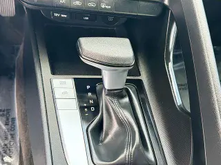 Hyundai ELANTRA 2025 SE 4dr Sedan