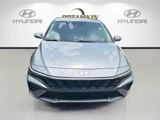 Hyundai ELANTRA 2025 SE 4dr Sedan