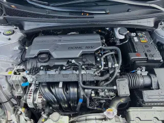 Hyundai ELANTRA 2025 SE 4dr Sedan