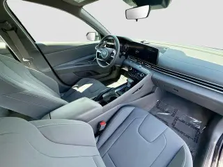 Hyundai ELANTRA 2024 SEL 4dr Sedan
