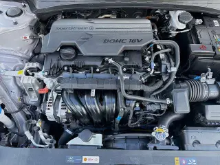 Hyundai ELANTRA 2024 SEL 4dr Sedan